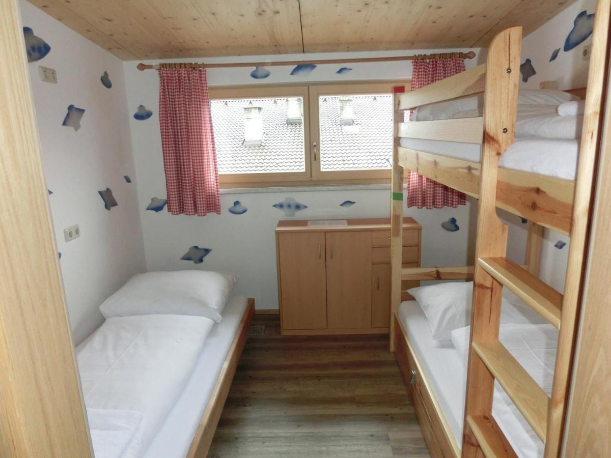 Alpking Hostel Ellmau Zimmer foto
